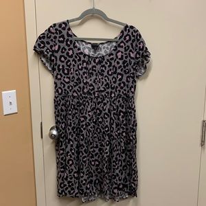 Sz 1 Torrid Leopard Print mini dress